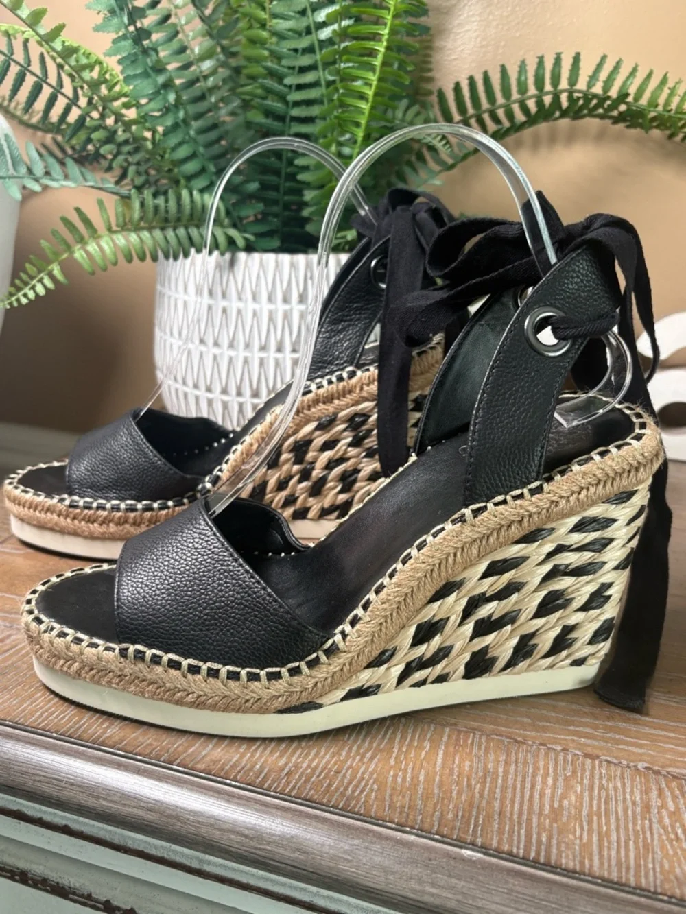 Vince Camuto Women's Bendsen Espadrille Wedges Size 8.5